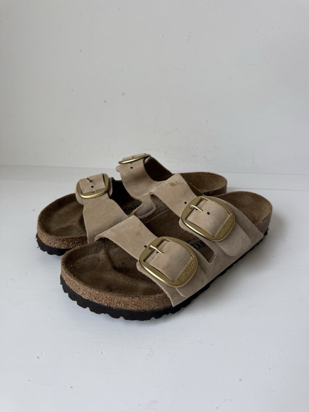 Birkenstock Arizona Nubuck Leather Big Buckle Sandals EU38 US 7-7.5 Beige